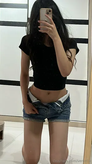 Veronica Yeoh OnlyFans Leaked Free Thumbnail Picture - #PUSQlmNSnb