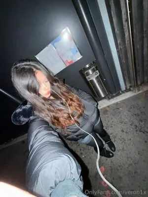 Veronica Yeoh OnlyFans Leaked Free Thumbnail Picture - #PjzKxb00gy