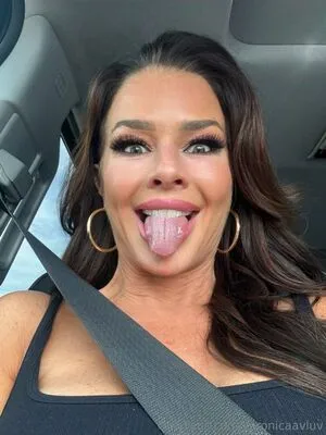 Veronicaavluv OnlyFans Leaked Free Thumbnail Picture - #FqAYufKc2t