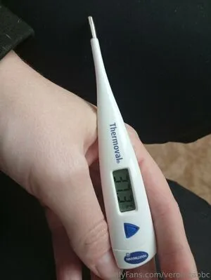 Veronicabbc OnlyFans Leaked Free Thumbnail Picture - #4ZGImOp5u1