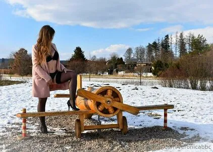 Veronicabbc OnlyFans Leaked Free Thumbnail Picture - #5U3CLFFu4w