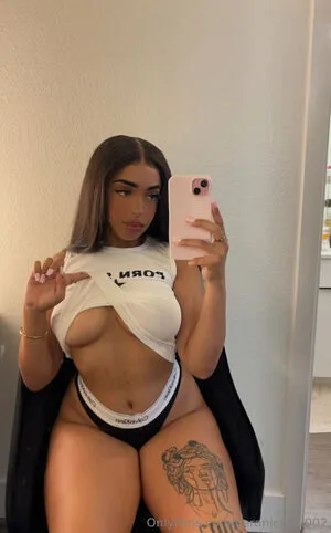 Veronicahill002 OnlyFans Leaked Free Thumbnail Picture - #9ULZOMmaJn