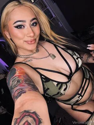 Veronicarae OnlyFans Leaked Free Thumbnail Picture - #5vmTe9JNPo