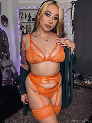 Veronicarae OnlyFans Leaked Free Thumbnail Picture - #SvxaxL39j3
