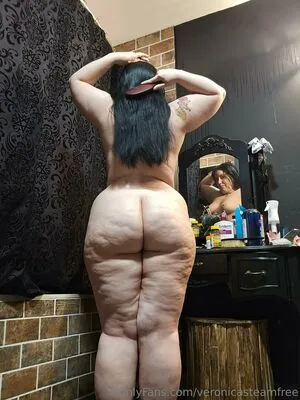 Veronicasteamfree OnlyFans Leaked Free Thumbnail Picture - #1lFouGEOg2