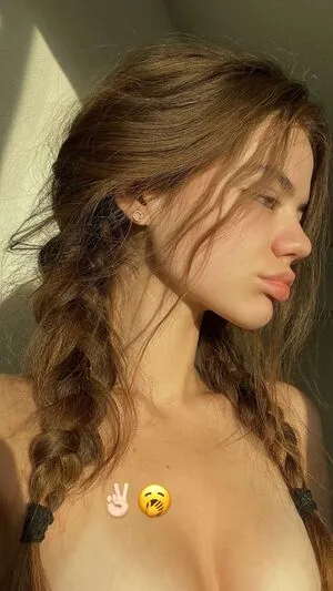 Veronika Hanberg OnlyFans Leaked Free Thumbnail Picture - #21yeJJTYx7