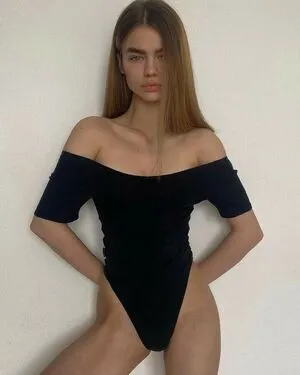 Veronika Hanberg OnlyFans Leaked Free Thumbnail Picture - #DFNxxBxVeK