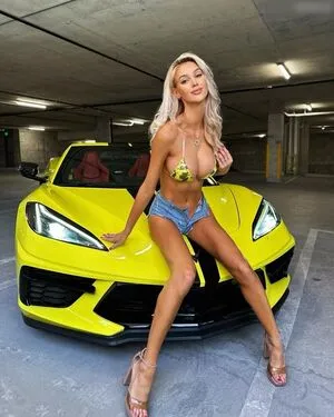 Veronika Rajek OnlyFans Leaked Free Thumbnail Picture - #nbrPelsasu
