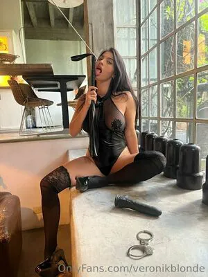Veronikblonde OnlyFans Leaked Free Thumbnail Picture - #C0hcnaubzl