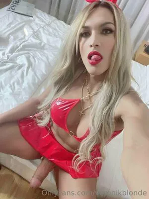Veronikblonde OnlyFans Leaked Free Thumbnail Picture - #TOT6Pl8wyL