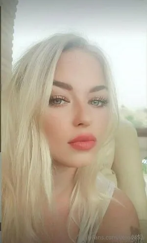 Veronikka OnlyFans Leaked Free Thumbnail Picture - #4uth22zrv4
