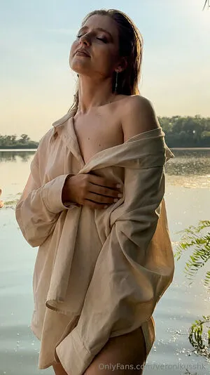 Veronikusshk OnlyFans Leaked Free Thumbnail Picture - #ZWAHMwLAAk