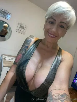 Veronique1 OnlyFans Leaked Free Thumbnail Picture - #eqLTFp5fOL