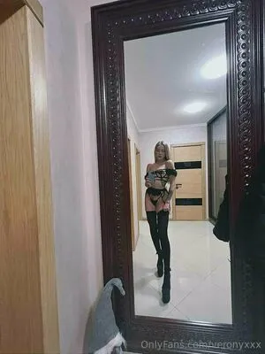 Veronyxxx OnlyFans Leaked Free Thumbnail Picture - #1a2bmLcMci