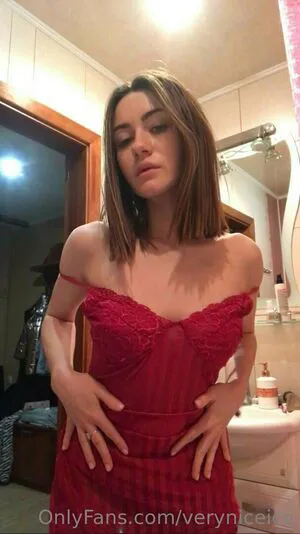 Veryniceice OnlyFans Leaked Free Thumbnail Picture - #2Z8alpC6xS