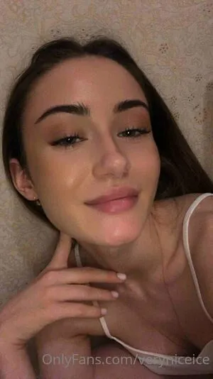 Veryniceice OnlyFans Leaked Free Thumbnail Picture - #NFwQFDERul