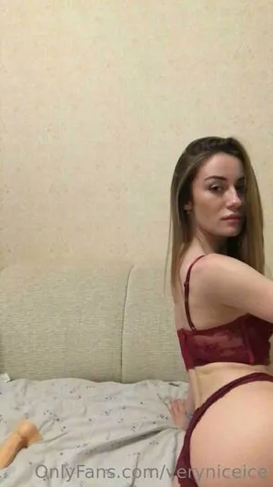 Veryniceice OnlyFans Leaked Free Thumbnail Picture - #g5a9UiMoey