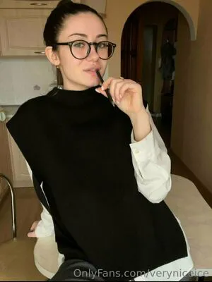 Veryniceice OnlyFans Leaked Free Thumbnail Picture - #iqk7LKkHro