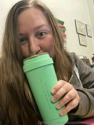 Vesuviusmtmama OnlyFans Leaked Free Thumbnail Picture - #2105MYsnTX