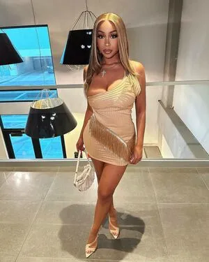 Viandradunn OnlyFans Leaked Free Thumbnail Picture - #2A5pVHufXf