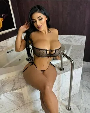 Vianey Frias OnlyFans Leaked Free Thumbnail Picture - #yeRkMdgQED