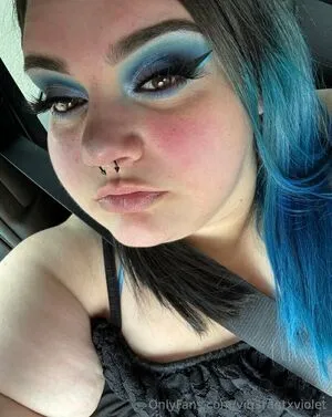 Vib3rantxviolet OnlyFans Leaked Free Thumbnail Picture - #thbWYDlOg6