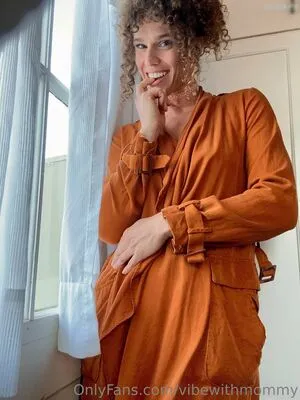 Vibewithmommy OnlyFans Leaked Free Thumbnail Picture - #CTQLogXkjV