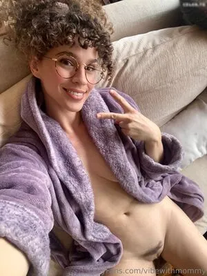 Vibewithmommy OnlyFans Leaked Free Thumbnail Picture - #Mq1erAw0tW