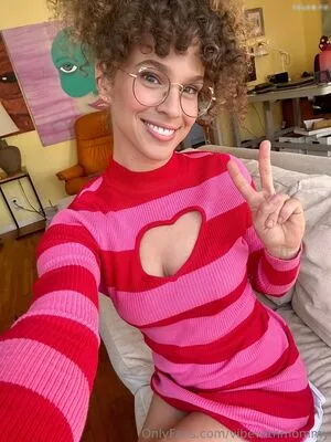 Vibewithmommy OnlyFans Leaked Free Thumbnail Picture - #T6wqcAQvZH