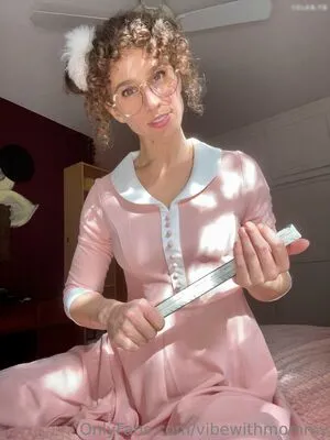Vibewithmommy OnlyFans Leaked Free Thumbnail Picture - #WNel2MEG0n