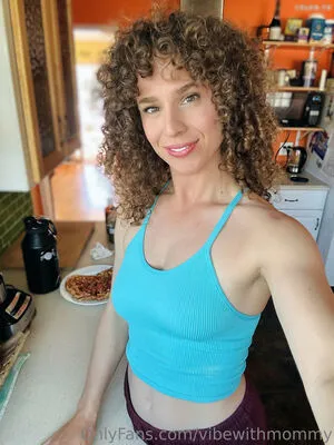 Vibewithmommy OnlyFans Leaked Free Thumbnail Picture - #Wn3RSzTrYi