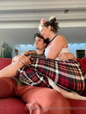 Vibewithmommy OnlyFans Leaked Free Thumbnail Picture - #fu9Q1GP9YQ