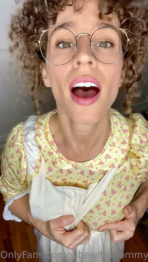 Vibewithmommy OnlyFans Leaked Free Thumbnail Picture - #nqwPrXqvsU