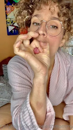 Vibewithmommy OnlyFans Leaked Free Thumbnail Picture - #rCPu6uPPob
