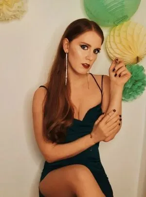 Vibing With Claudia OnlyFans Leaked Free Thumbnail Picture - #HVeJrmksw9
