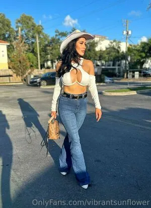 Vibrantsunflower OnlyFans Leaked Free Thumbnail Picture - #LiYqh95K2h