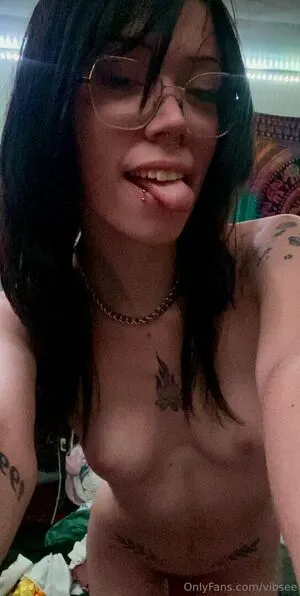 Vibsee OnlyFans Leaked Free Thumbnail Picture - #WERv5SE6Z3