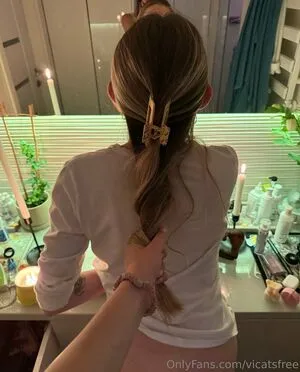 Vicatsfree OnlyFans Leaked Free Thumbnail Picture - #oWshH89nkh