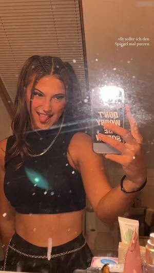 Vici OnlyFans Leaked Free Thumbnail Picture - #78IkEhqV75