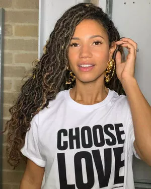 Vick Hope OnlyFans Leaked Free Thumbnail Picture - #OOSvT9wVnW