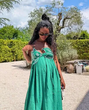 Vick Hope OnlyFans Leaked Free Thumbnail Picture - #dGw8pSjYnP