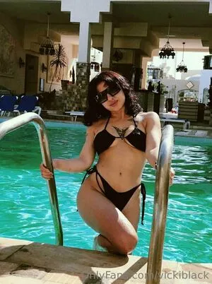 Vickiblack OnlyFans Leaked Free Thumbnail Picture - #1rGxvvZu3r