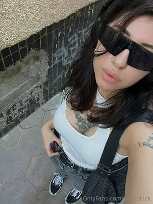 Vickiblack OnlyFans Leaked Free Thumbnail Picture - #6rT6KnmgWq