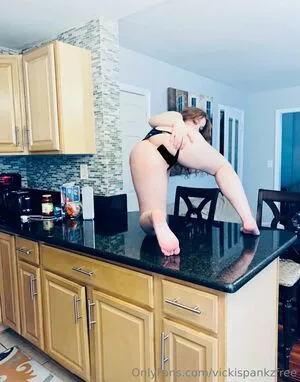 Vickispankzfree OnlyFans Leaked Free Thumbnail Picture - #tMWLFGe7o8