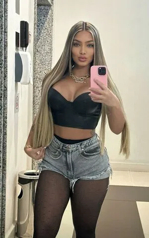 Vickyaisha OnlyFans Leaked Free Thumbnail Picture - #0nSdMAG2eL