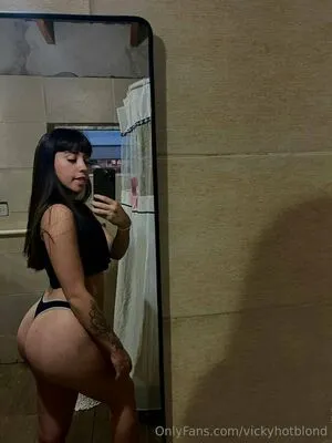 Vickyhotblond OnlyFans Leaked Free Thumbnail Picture - #LHP1IrGfCz