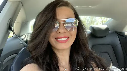 Vickyloveporn OnlyFans Leaked Free Thumbnail Picture - #HBt7mRsxDK