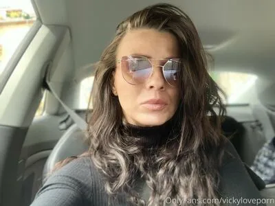 Vickyloveporn OnlyFans Leaked Free Thumbnail Picture - #dyn4DSAxwj