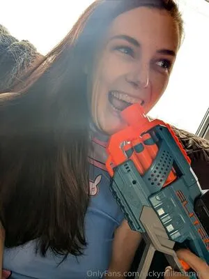 Vickymilkmomma OnlyFans Leaked Free Thumbnail Picture - #0qA9DhY0wt