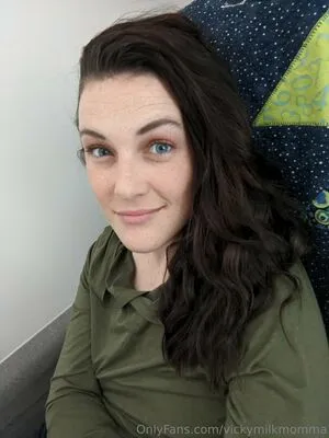 Vickymilkmomma OnlyFans Leaked Free Thumbnail Picture - #HWJirmkoCj
